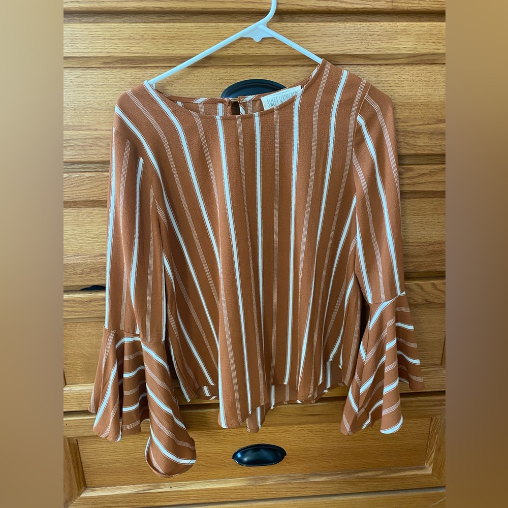 Long sleeve top